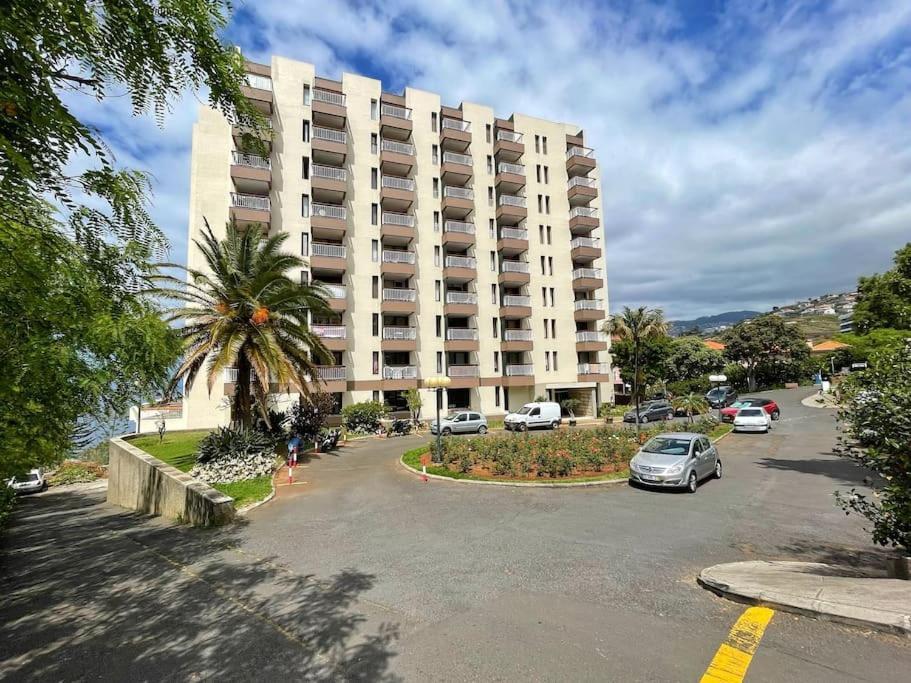 Vista Formosa Apartment Funchal  Bagian luar foto
